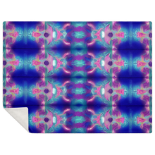 Load image into Gallery viewer, Vaporwave Dreams Microfleece Blanket - DopeDesignClothing